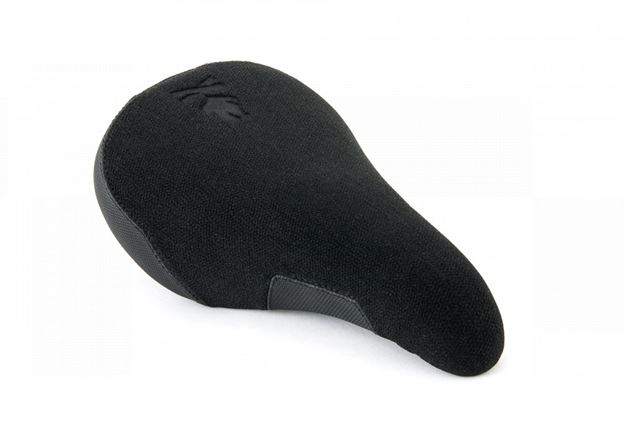 Picture of FLYBIKES FUEGO SEAT BLACK COVER / BLACK BASE